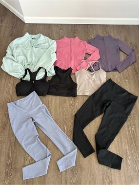 Women’s size small athletic bundle